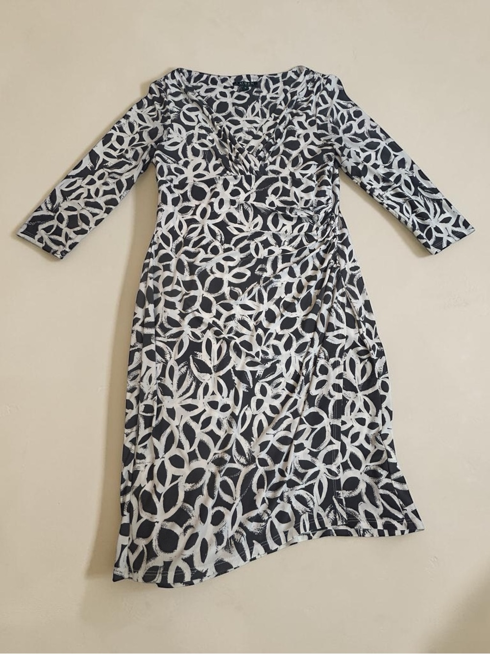 Ralph Lauren Navy and White Daisy Flower Print V-neck Dress